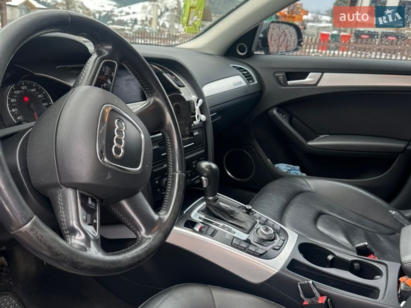 Седан Audi A4 2011 в Яремче