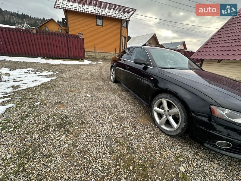 Седан Audi A4 2011 в Яремче