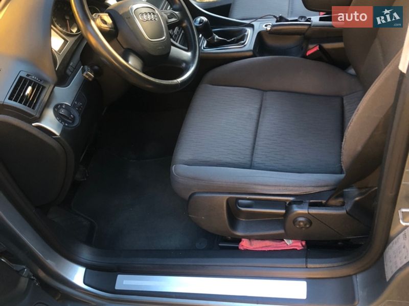 Универсал Audi A4 2007 в Хырове