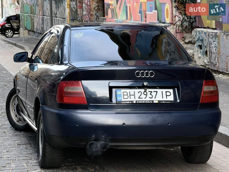 Седан Audi A4 1997 в Одессе