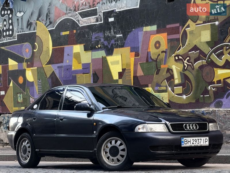 Седан Audi A4 1997 в Одессе