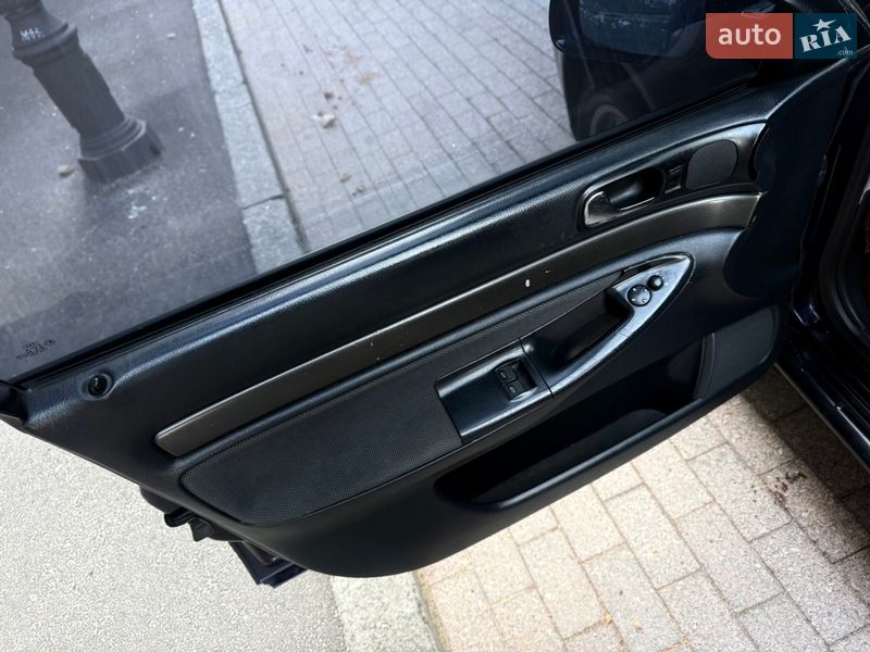 Седан Audi A4 1997 в Одессе