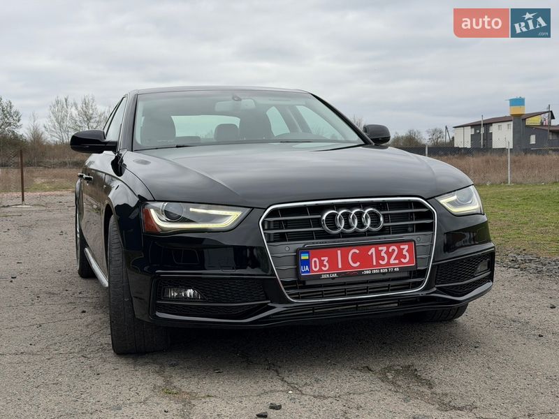Седан Audi A4 2015 в Луцьку