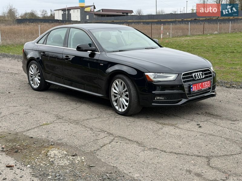 Седан Audi A4 2015 в Луцьку