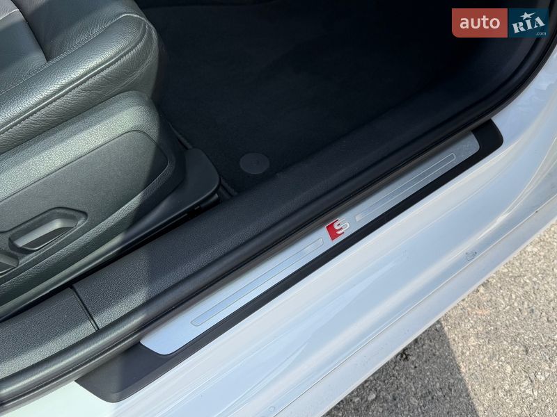 Седан Audi A4 2017 в Києві фото 11 Седан Audi A4 2017 в Києві