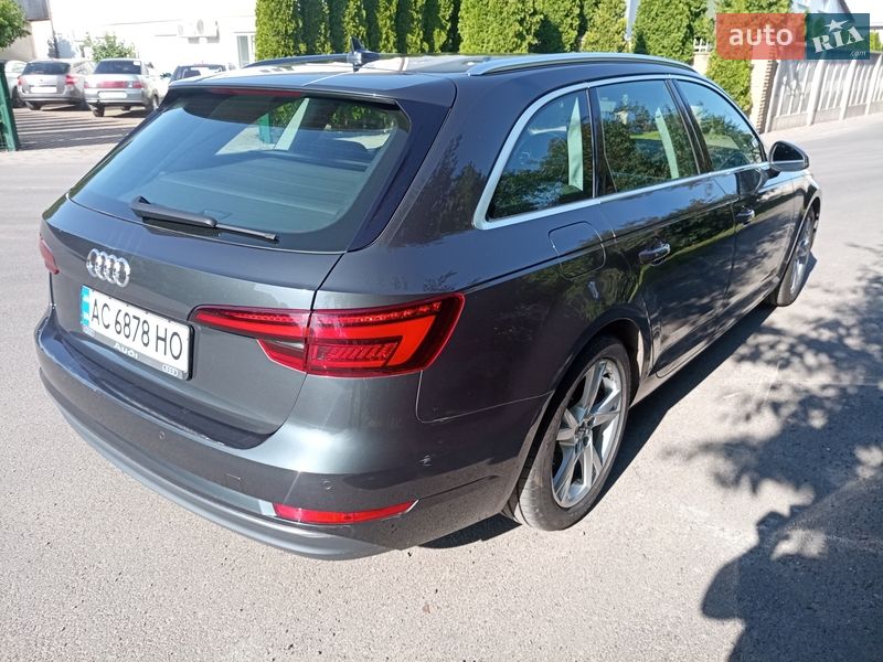 Універсал Audi A4 2017 в Луцьку