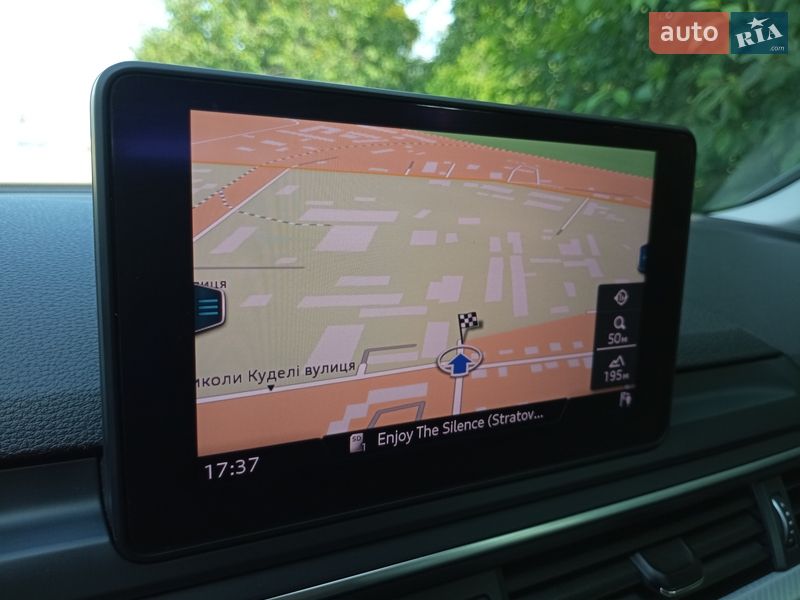 Універсал Audi A4 2017 в Луцьку