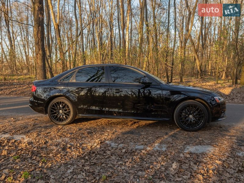 Седан Audi A4 2015 в Києві