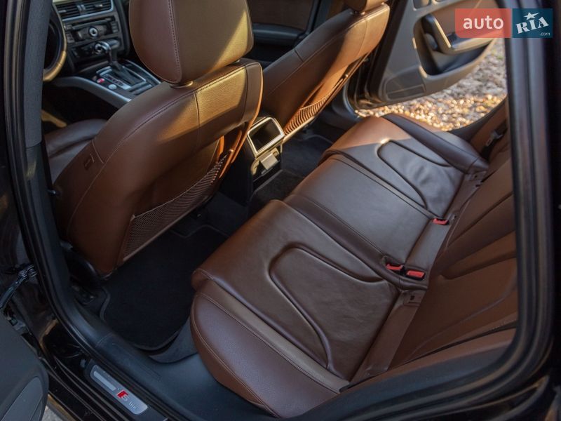 Седан Audi A4 2015 в Києві
