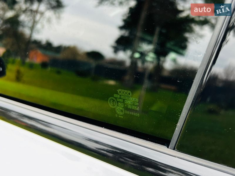 Седан Audi A4 2019 в Александрие