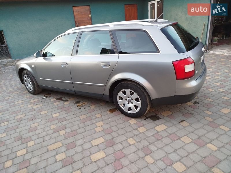 Універсал Audi A4 2004 в Ємільчиному