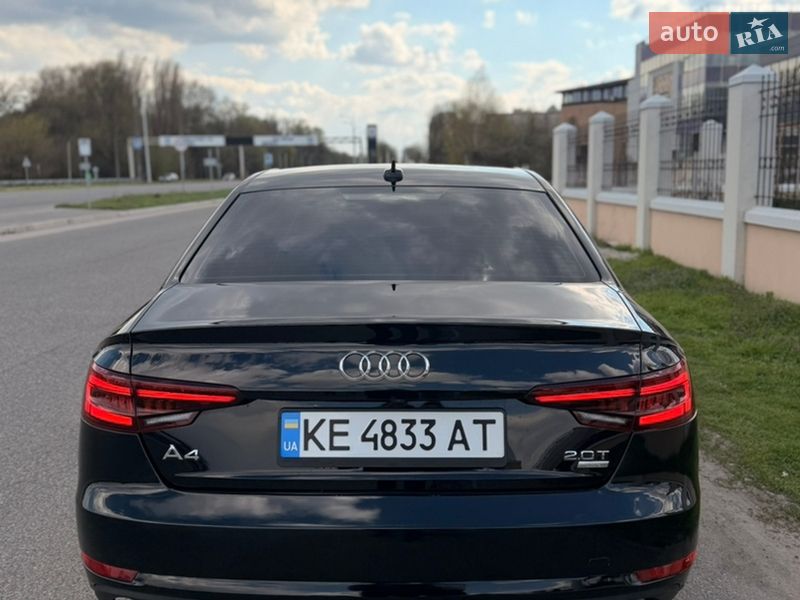 Седан Audi A4 2017 в Днепре