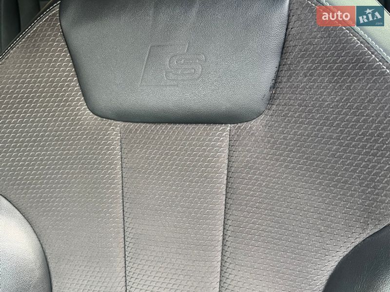 Универсал Audi A4 2018 в Городище