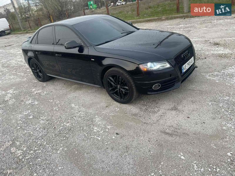 Седан Audi A4 2012 в Дніпрі