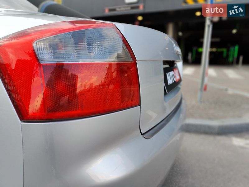 Седан Audi A4 2004 в Києві фото 17 Седан Audi A4 2004 в Києві