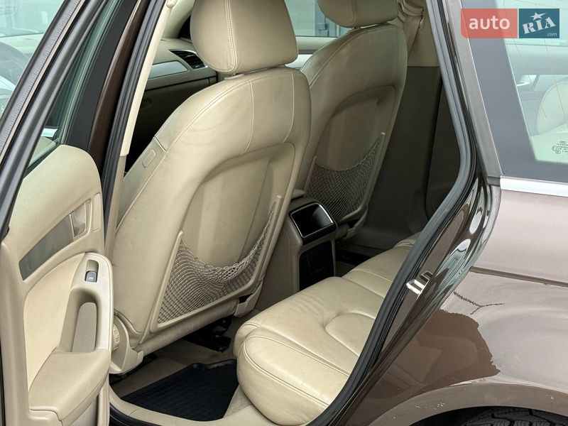 Универсал Audi A4 2010 в Ужгороде