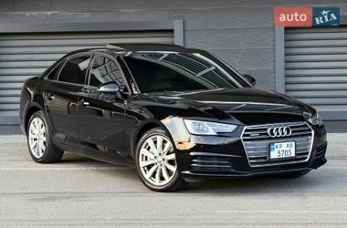 Седан Audi A4 2016 в Киеве