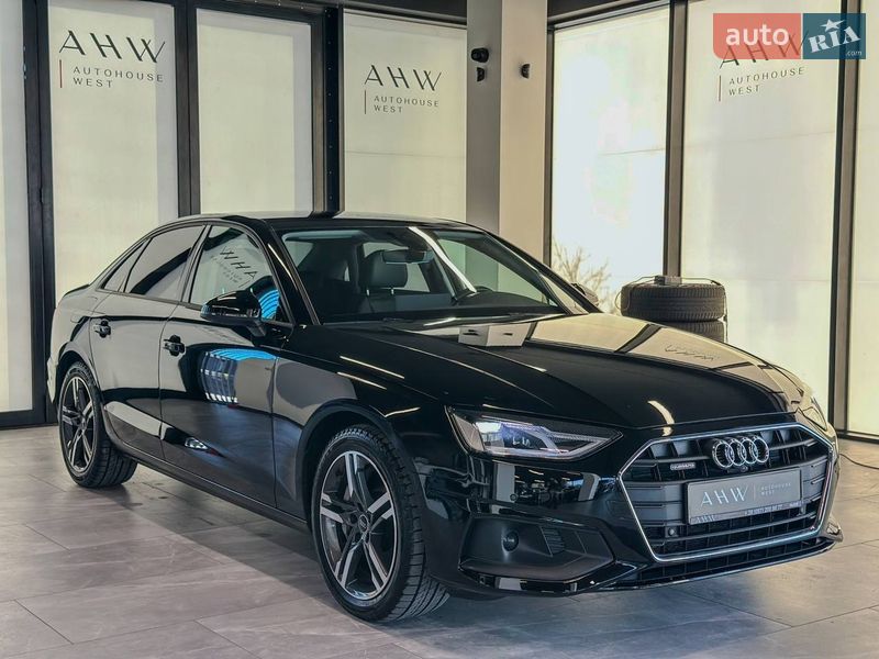 Седан Audi A4 2021 в Львові