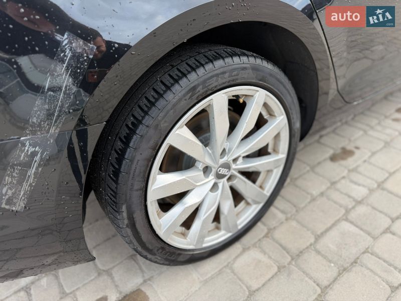 Седан Audi A4 2016 в Львові фото 27 Седан Audi A4 2016 в Львові
