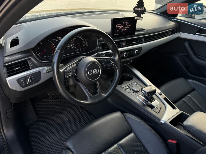 Универсал Audi A4 2018 в Киеве