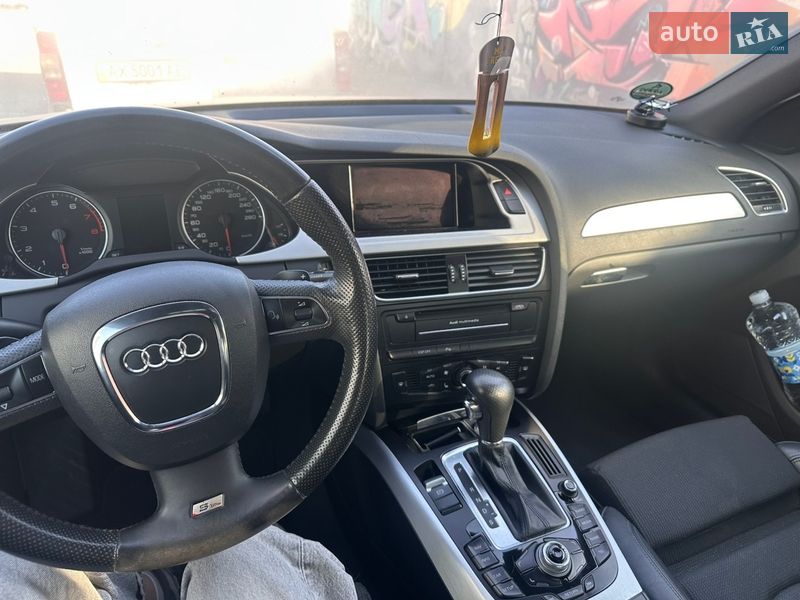 Седан Audi A4 2010 в Киеве