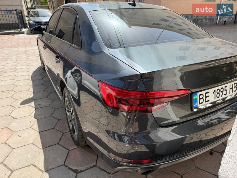 Седан Audi A4 2016 в Одесі