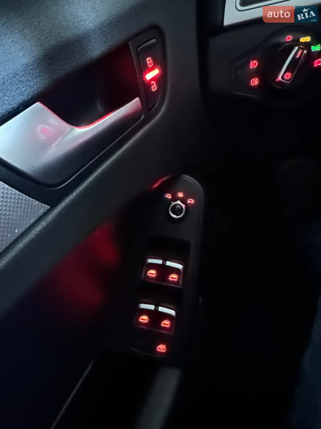 2015 Audi A4 - мініатюра 13