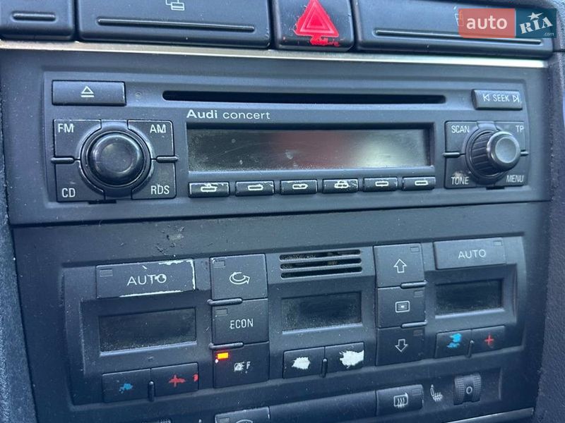 Седан Audi A4 2003 в Василькове