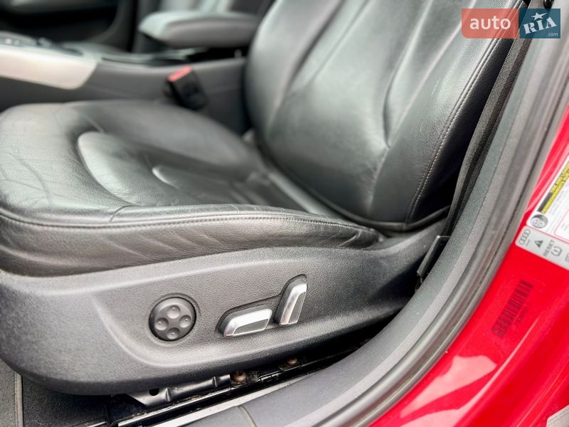 Седан Audi A4 2013 в Киеве