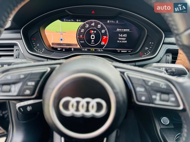 Седан Audi A4 2017 в Киеве