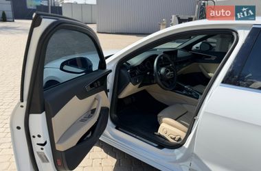 Седан Audi A4 2021 в Виннице