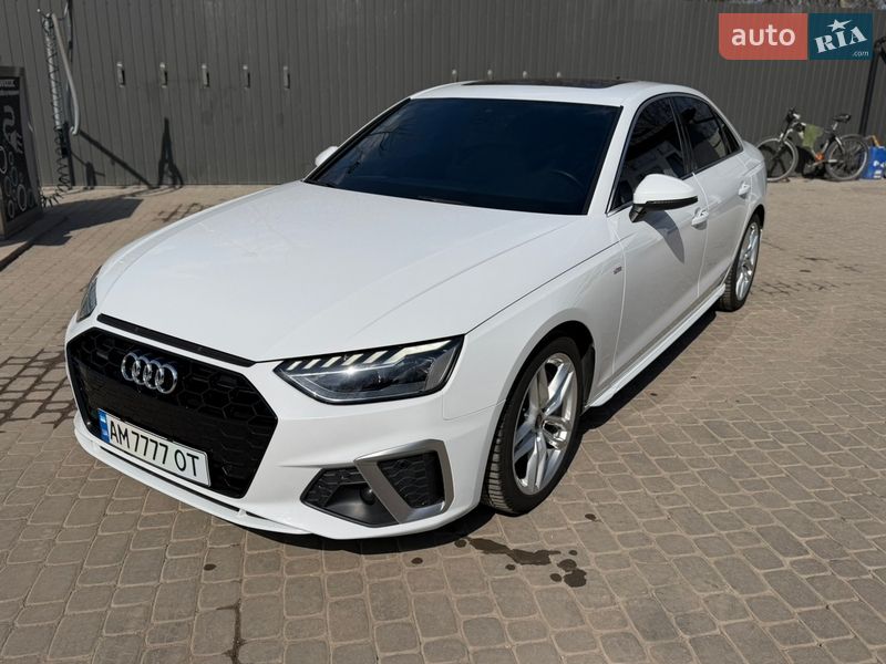 Седан Audi A4 2021 в Виннице