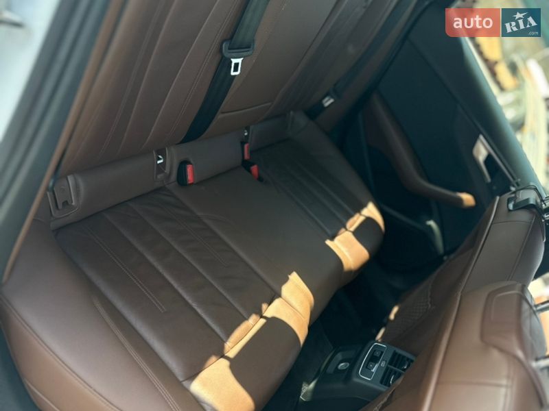 Седан Audi A4 2017 в Луцьку
