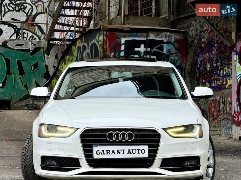 Седан Audi A4 2014 в Одессе
