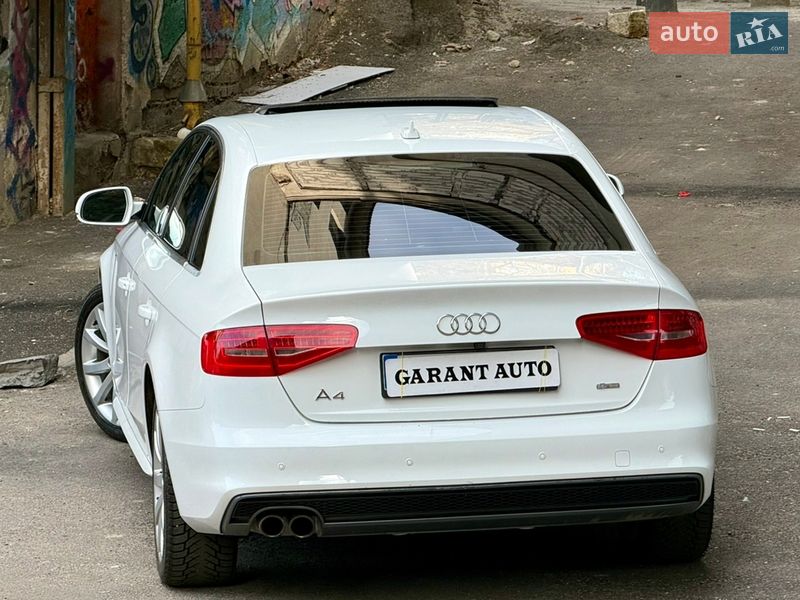 Седан Audi A4 2014 в Одессе