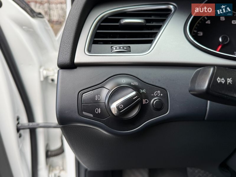 Седан Audi A4 2014 в Одессе