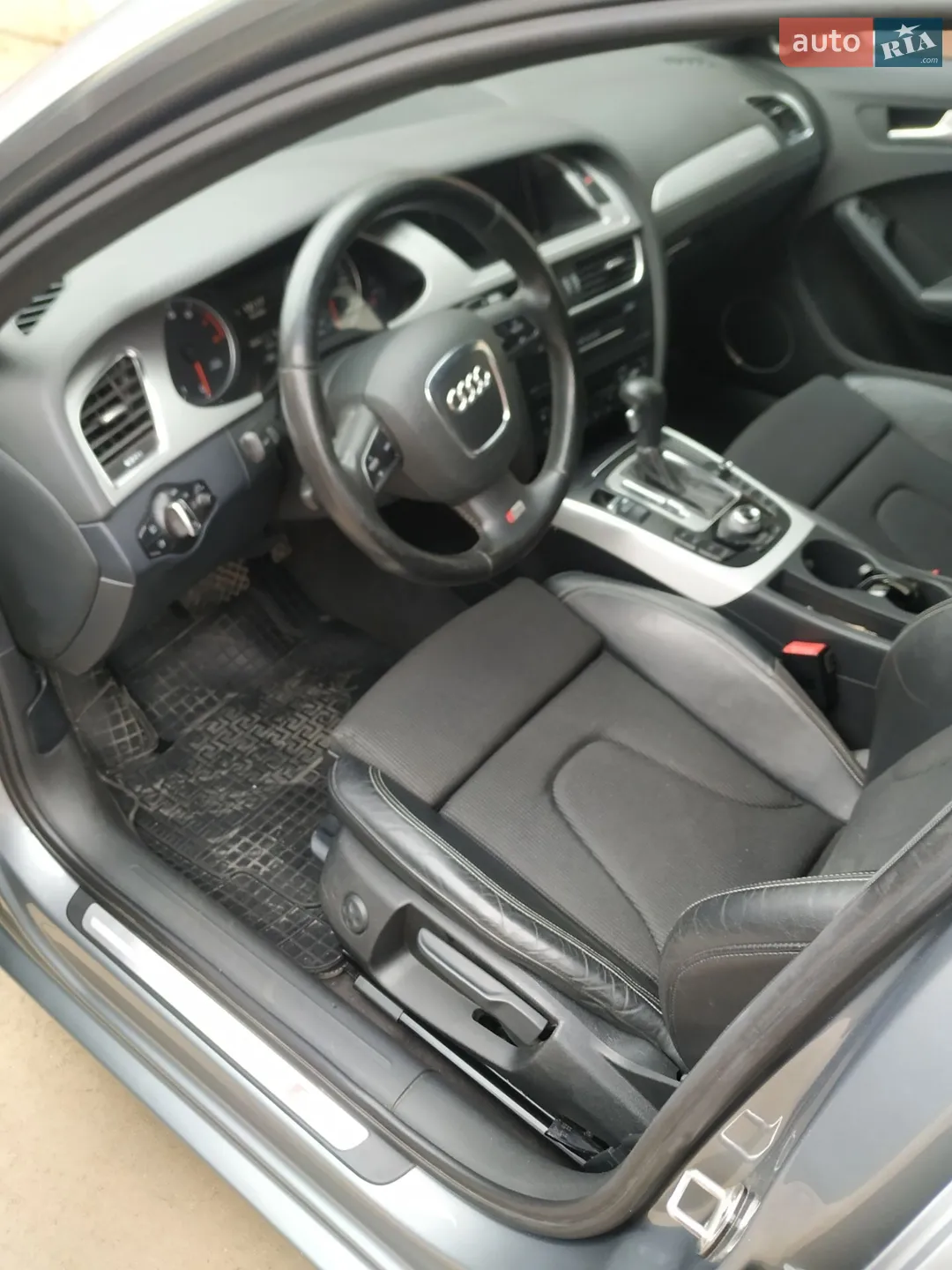 2011 Audi A4 - мініатюра 10