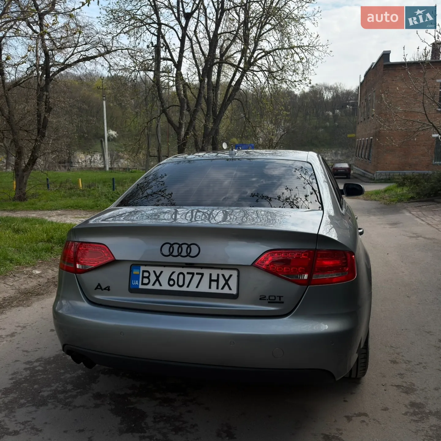 2010 Audi A4 - мініатюра 4