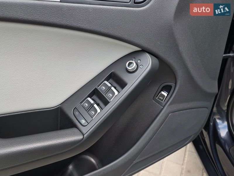 Седан Audi A4 2012 в Тернополе