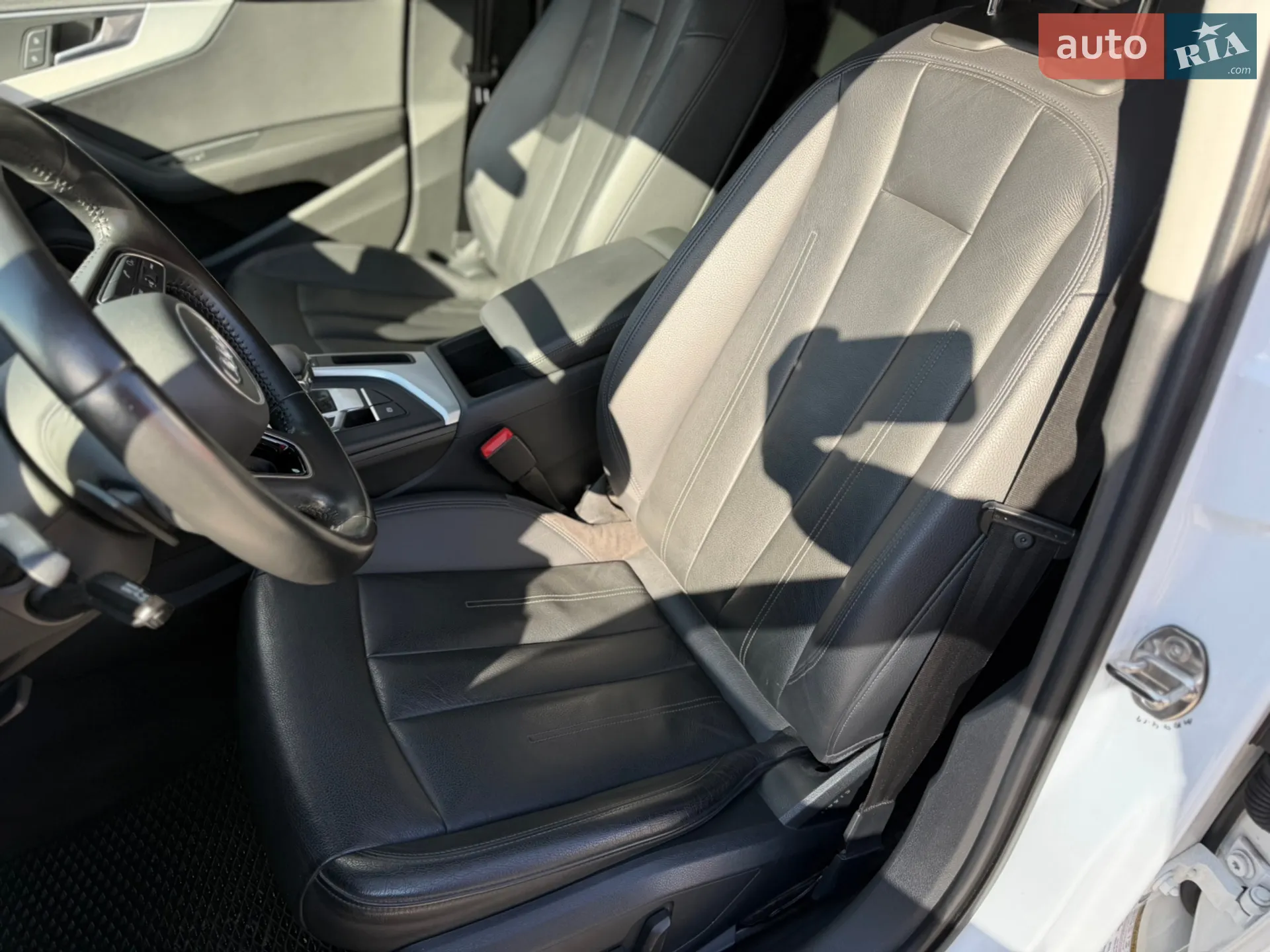 2015 Audi A4 - мініатюра 10