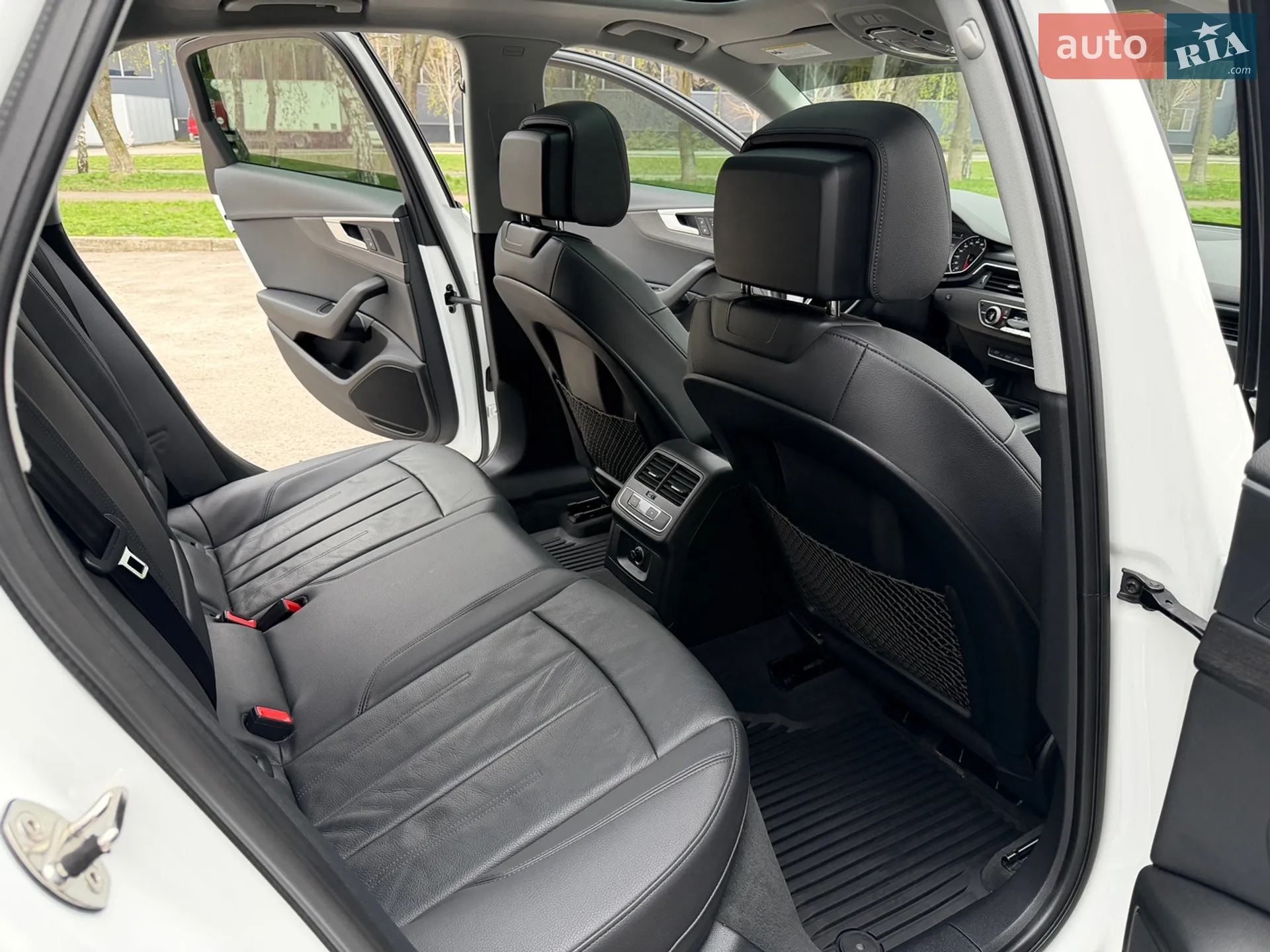 2016 Audi A4 - мініатюра 29