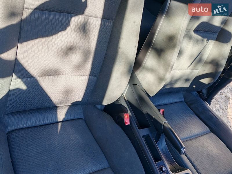 Седан Audi A4 2006 в Олександрії