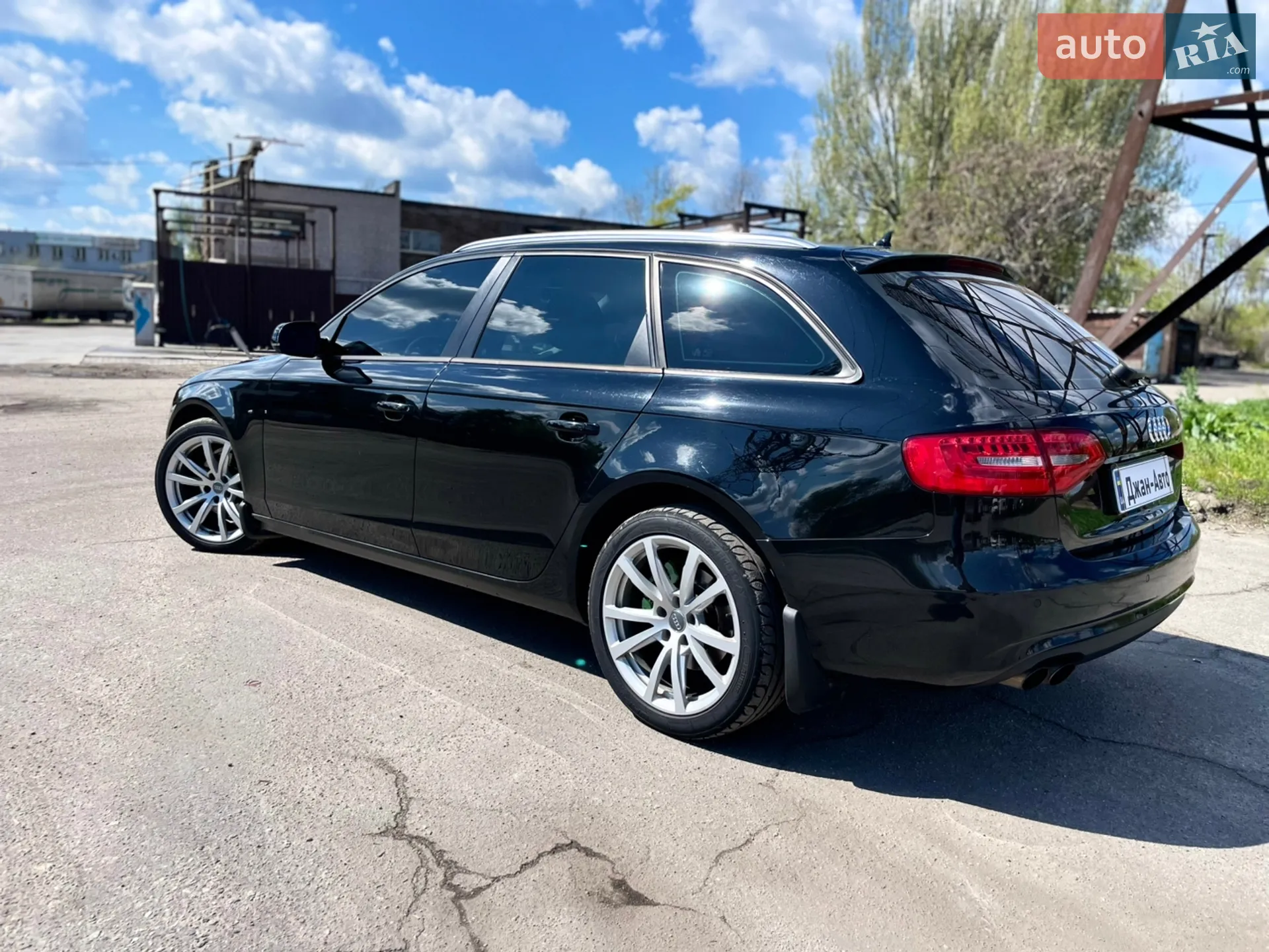 2012 Audi A4 - мініатюра 4