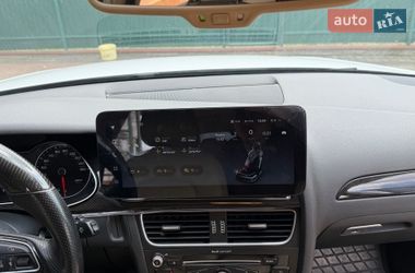 Седан Audi A4 2015 в Львове