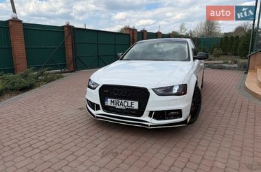 Седан Audi A4 2015 в Львове