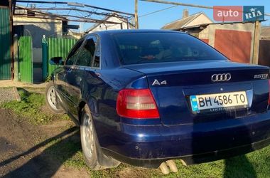 Седан Audi A4 2000 в Раздельной