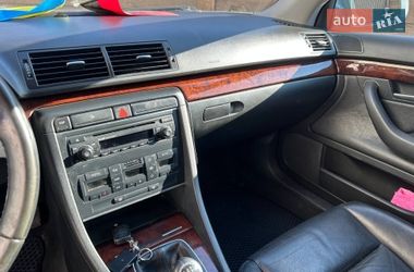 Седан Audi A4 2004 в Києві