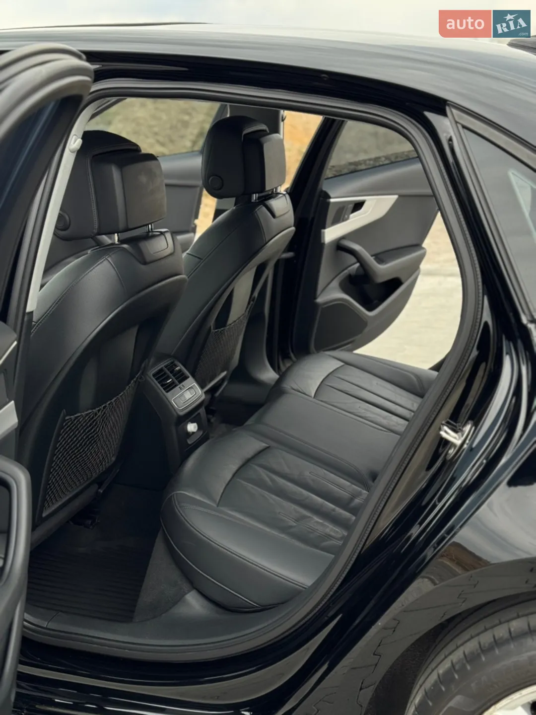 2017 Audi A4 - мініатюра 9