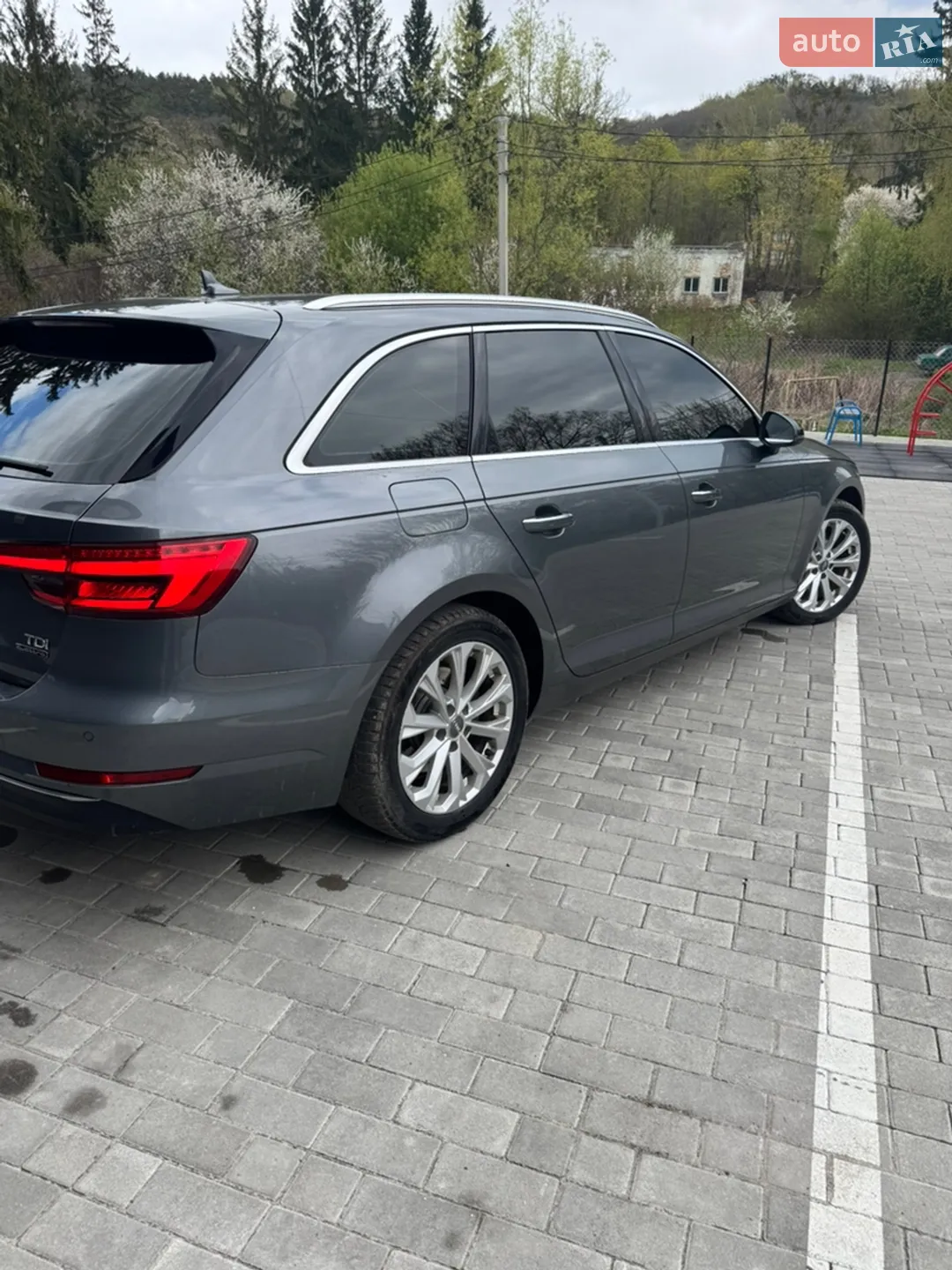 2016 Audi A4 - мініатюра 3