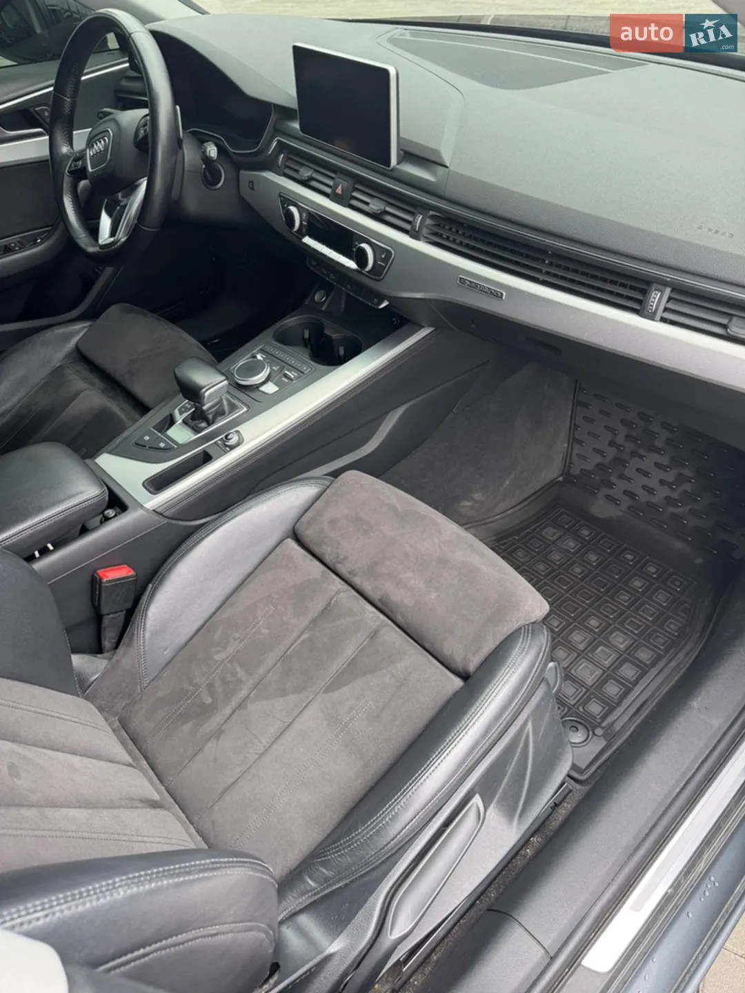 2016 Audi A4 - мініатюра 17